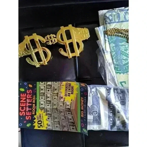 MARKETING DOLLARS ROOM ROLL SCENE SETTER AND PLUS
