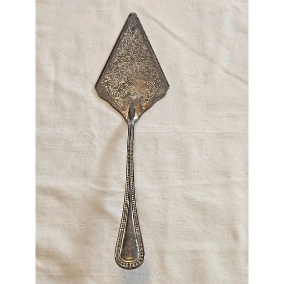 Vintage Ornate Silver Plated Cake Server Pie Floral Engraved‎ Serving Utensil