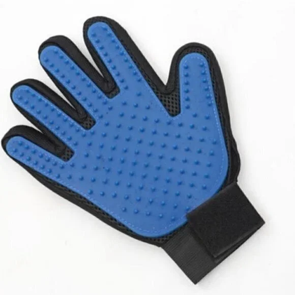 BUY 1 Get 1 FREE Deshedding Massaging Pet Glove