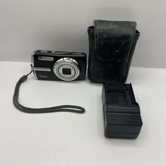 Olympus Stylus 1010 Black 10.1MP Digital Camera With Battery & Charger