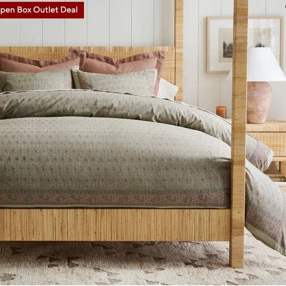 Pottery Barn Jade Duvet Cover -- Queen Size