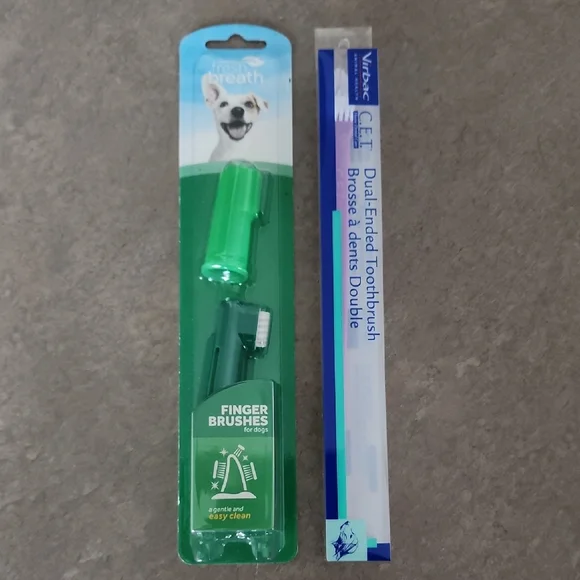 TROPICLEAN and VIRABAC Dual-Ended Toothbrush and Finger Brushes for Dogs