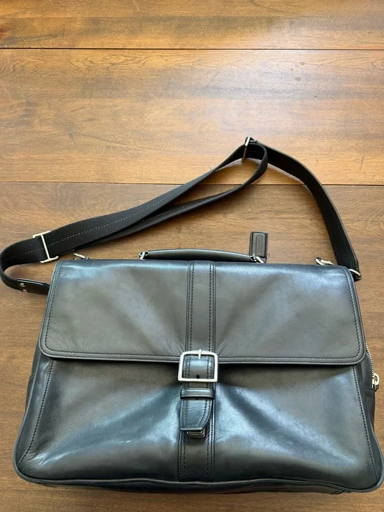 Coach Vintage Y2K Black Leather Thompson Briefcase Messenger Bag - Style F70096