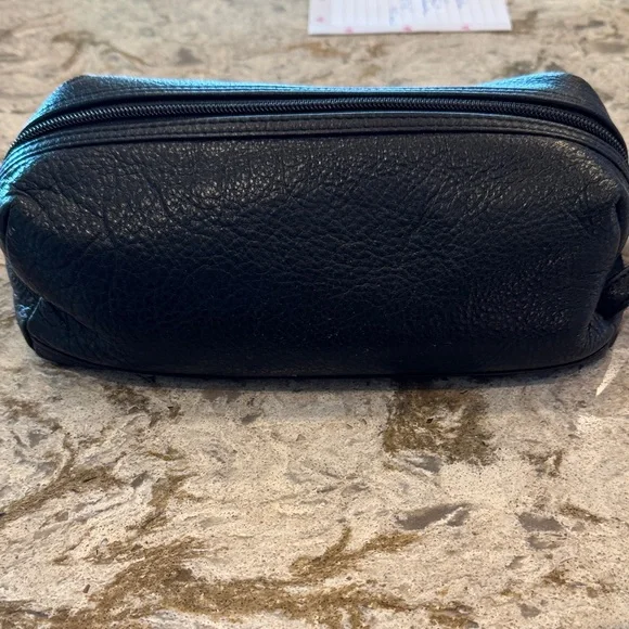 Leather travel kit
