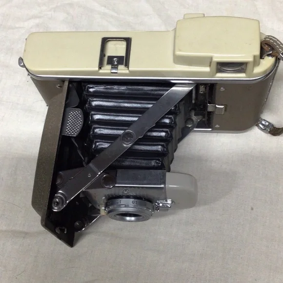 Polaroid Camera in Cream and Silver with Black Bellows