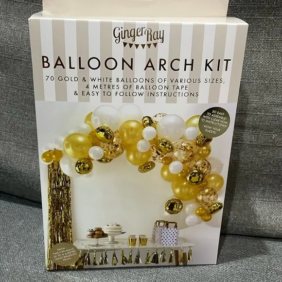 Ginger Ray Balloon Arch Kit Gold & White
