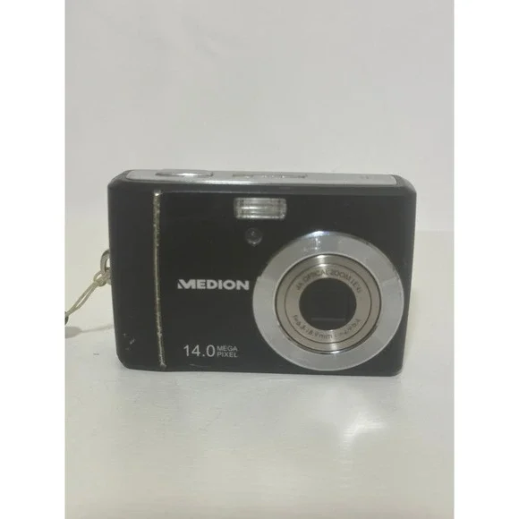 Medion MD 86388 Digital Camera 14MP for Parts
