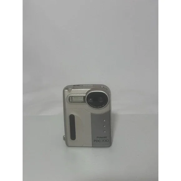 Vintage Polaroid PDC 700 Digital Camera Point & Shoot Compact Camera Untested