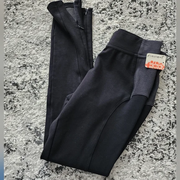 Free People FP Movement Leggings Black and Gray Womens Size XS NWT