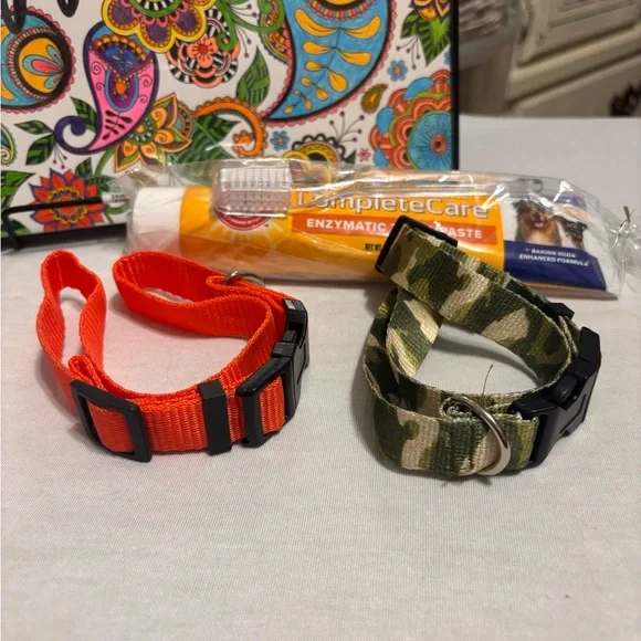 Dog collars & tooth care items