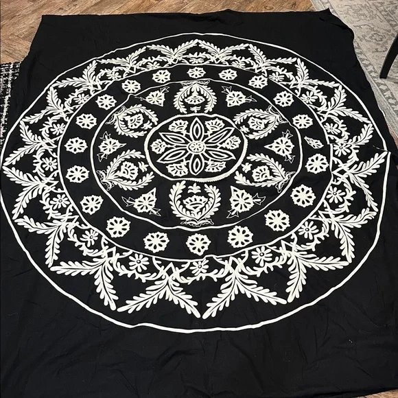 POTTERY BARN SUZANI Embroidered twin black DUVET COVER