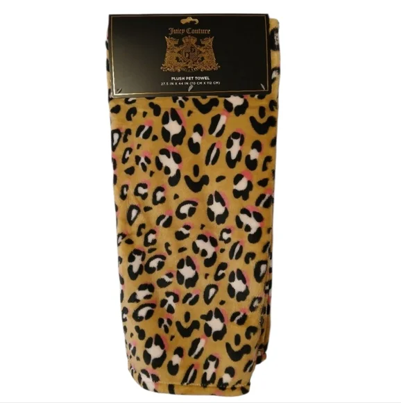 Juicy Couture Leopard Print Microfiber Pet Towel