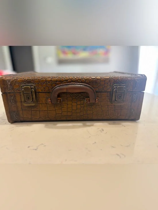 Authentic 1930's-40's Crocodile /ALLIGATOR Skin Travel Case Briefcase Antique