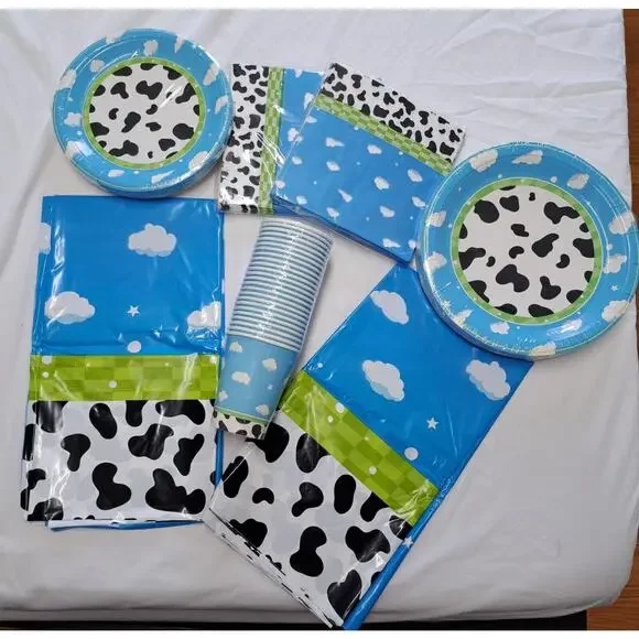 122 Pcs Sky Clouds Birthday Party‎ Cow