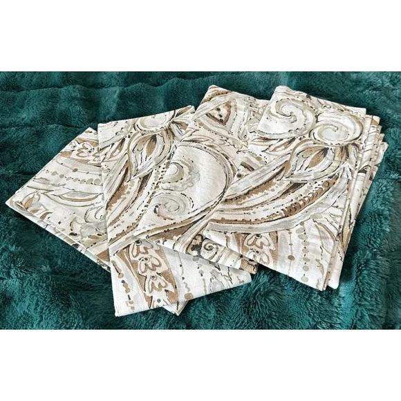 Pottery Barn Set Of Four Jolie 2014 Paisley Floral Napkins One Size Cotton Y2K
