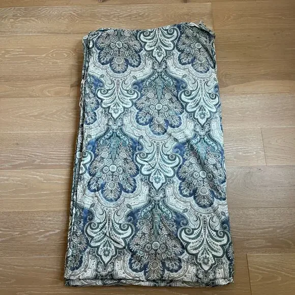 Pottery Barn Blue Cream Medallion Paisley Duvet Cover