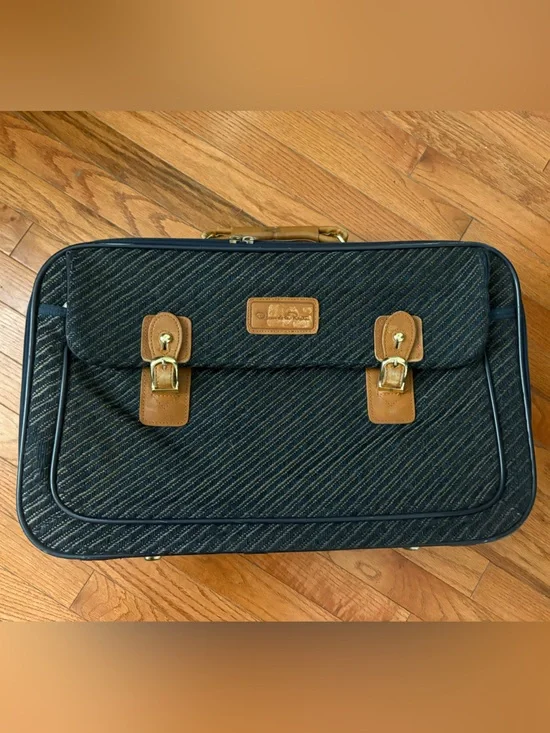 Vintage Oscar de la Renta Travel briefcase in charcoal with tan leather details.