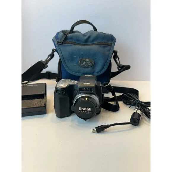 Kodak EasyShare DX6490 4MP Digital Camera Bundle - Charger, Battery , Cord