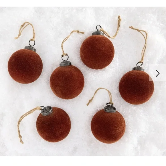 Pottery Barn Small‎ Felt Ornament Box - Set of 6 brown new!
