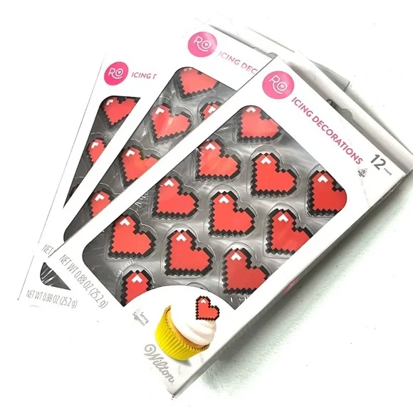 Valentine’s Wilton Pixelated Red Heart Icing Decorations set of 4