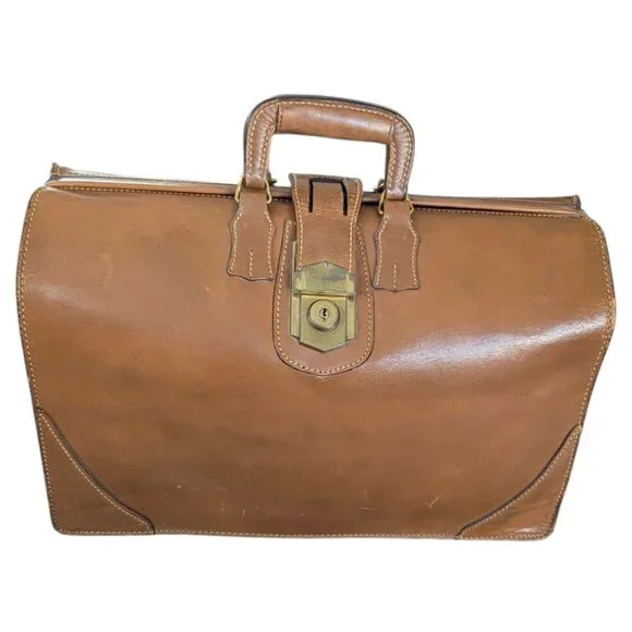 Vintage 1950s/1960s Leather Expandable hinged mouth Briefcase w locking latch