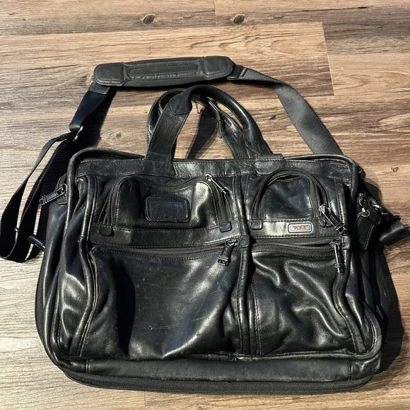 Tumi Alpha 96141DH2 2-Way Leather Briefcase A4 Large Capacity Black Used GUC