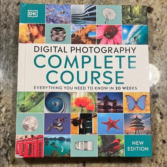 Digital Photography Complete Course Book