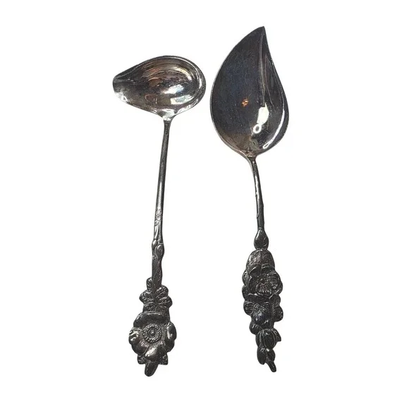Reed & Barton Silverplate Floral Ladle and Leaf Spoon Serving Set 2‎ Piece A6
