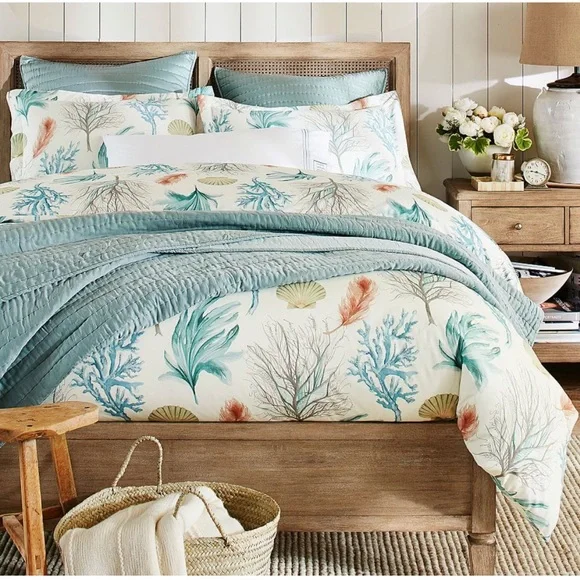 Pottery Barn Dal Mar accent pillow