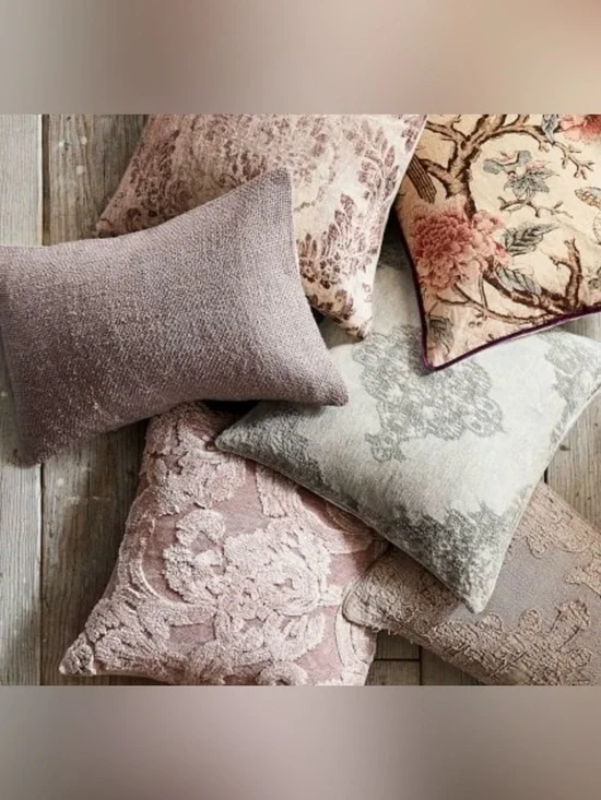 NWT (1) Pottery Barn Faye Textured Linen 16