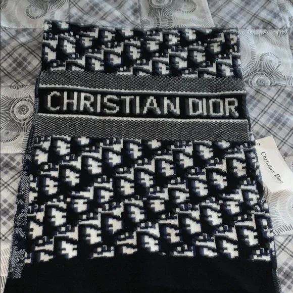 Christian Dior Black and White Scarf