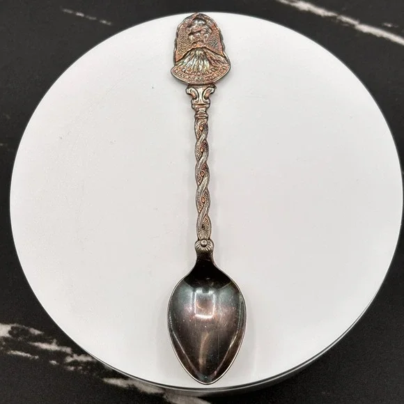 VTG 80s Mount St. Helens Souvenir Collector Spoon Volcano Eruption Silver Tone