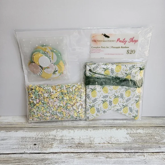 Pineapple Rainbow Party Set