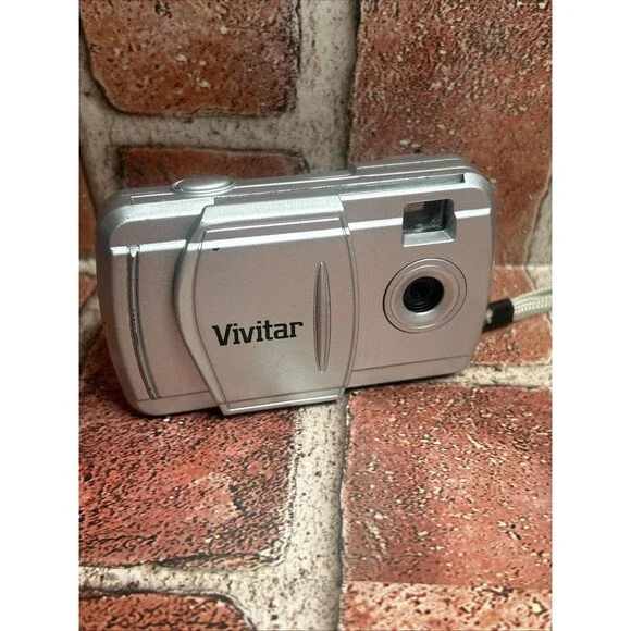 Vivitar QC0307 Camera Plastic (Untested)