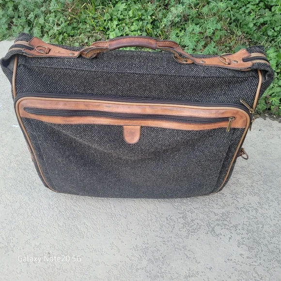 VTG HARTMANN LUGGAGE TWEED LEATHER 22