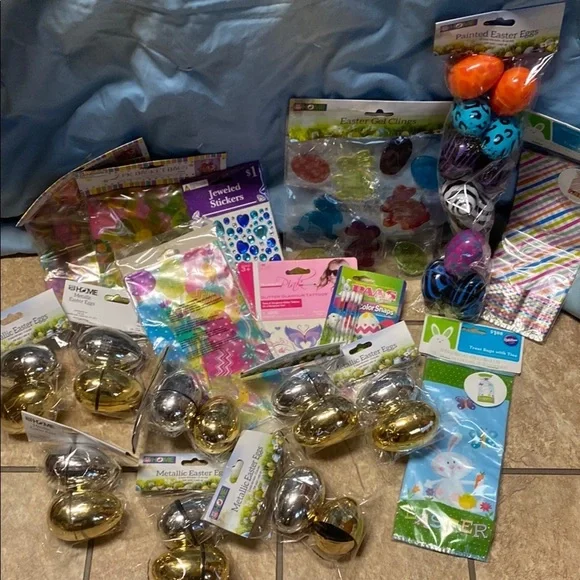 Easter Egg/Easter Party Decorations NWT Holiday Spring Party Bags