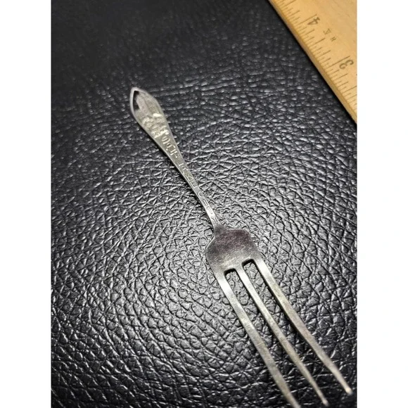 Sterling Silver Salt Lake City, Utah Mormon Salt Lake Temple Souvenir Fork