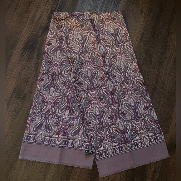 Vintage Made In Czechoslovakia Christian Dior Pink Purple 100% Wool Scarf Fringe