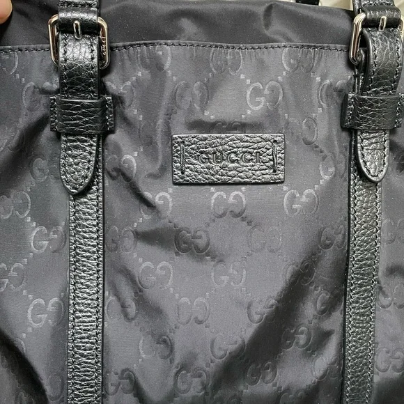 Gucci Black Nylon Guccissima Handbag Medium 2 Way Shoulder/Crossbody 1,450$