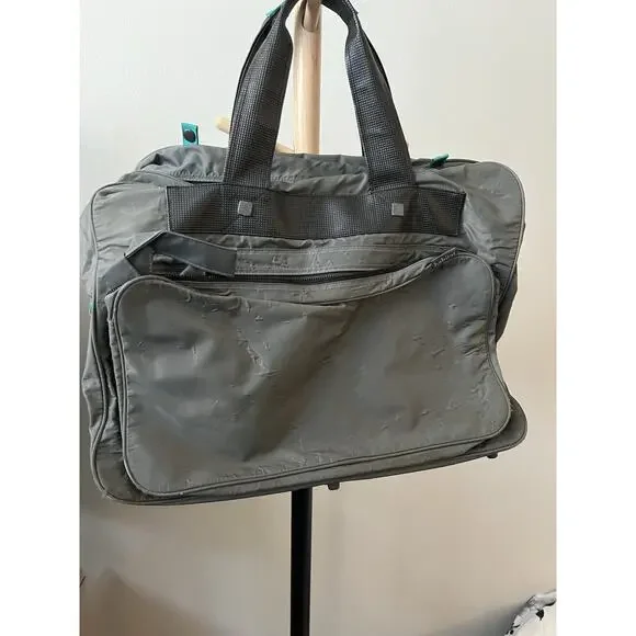 Habitat Worn Wear Sturdy Briefcase Bag with Strap Black With Pocket In The Front