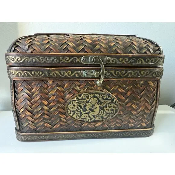 Vintage Hinged Wood Wicker Rattan Copper Woven Basket Storage Chest Trunk 10X7X6