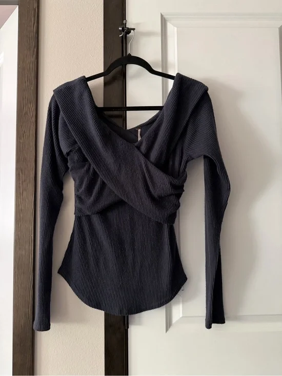Free people Ribbed Twist-Front Long Sleeve Top
