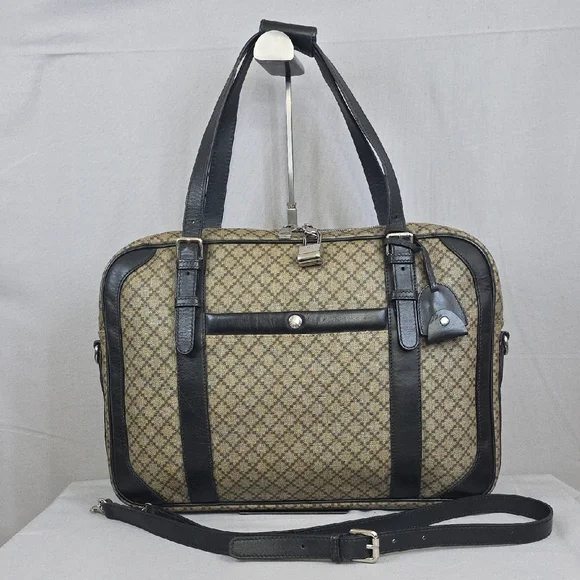 ✨️GUCCI GG Supreme Dimante Briefcase Bag