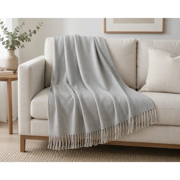 Pottery Barn Throw Blanket Gray Soft Textured Chevron Pattern Fringed 50x60 Inch