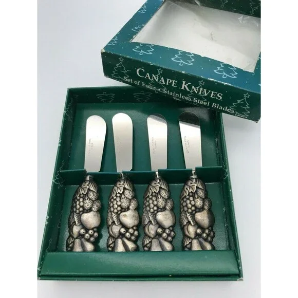 Vintage Cooks Club Canapé Spreader Set Stainless Steel Four Pieces Knives NIB