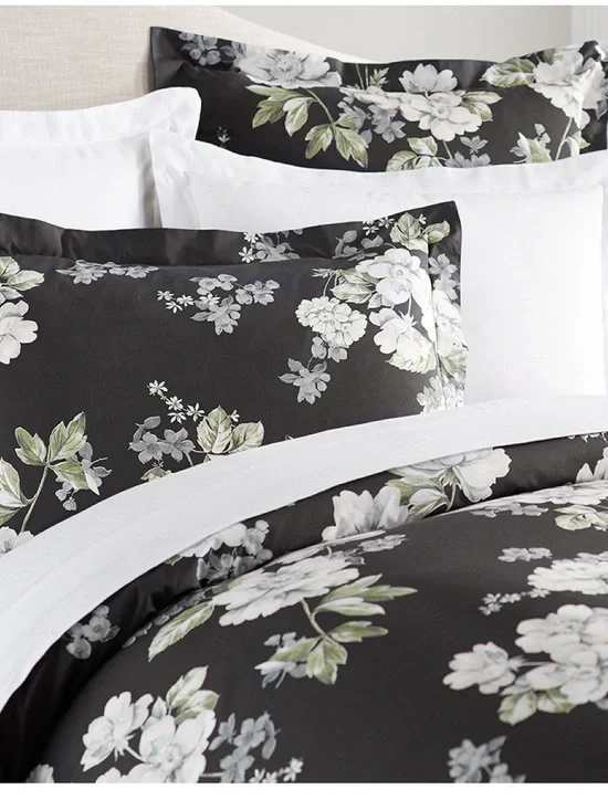Pottery Barn New in Bag Lydia Print EuroSize Sham