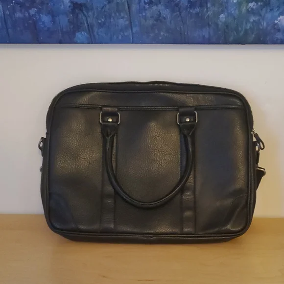Aldo Classic Black Men's Faux Leather Messenger Bag
