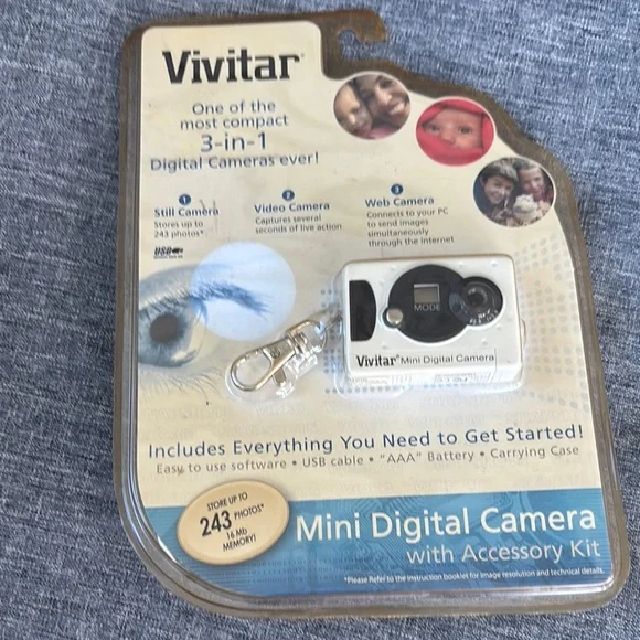 Vivitar Mini Digital Camera with Accessory Kit