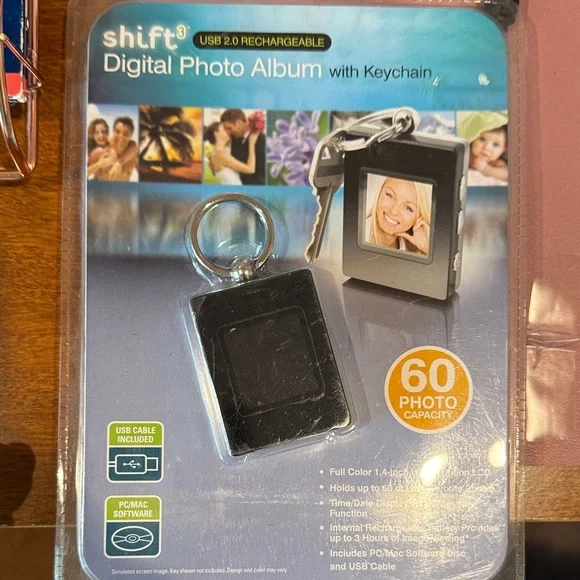 Digital Photo Album Keychain - Black