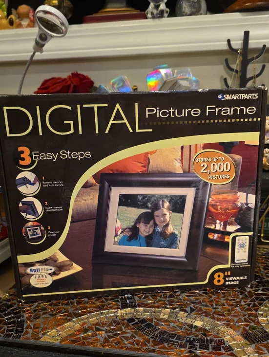 Black Digital Picture Frame - 8